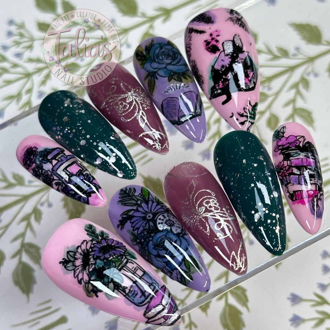 Watercolour Bookish Press on Nails – Talia's Nail Studio